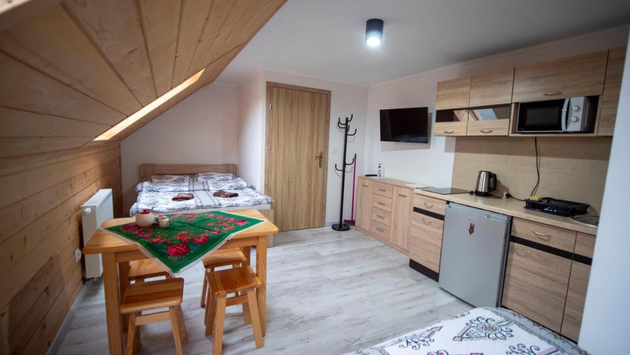 U Jedrusia Appartement Zubrzyca Gorna Buitenkant foto