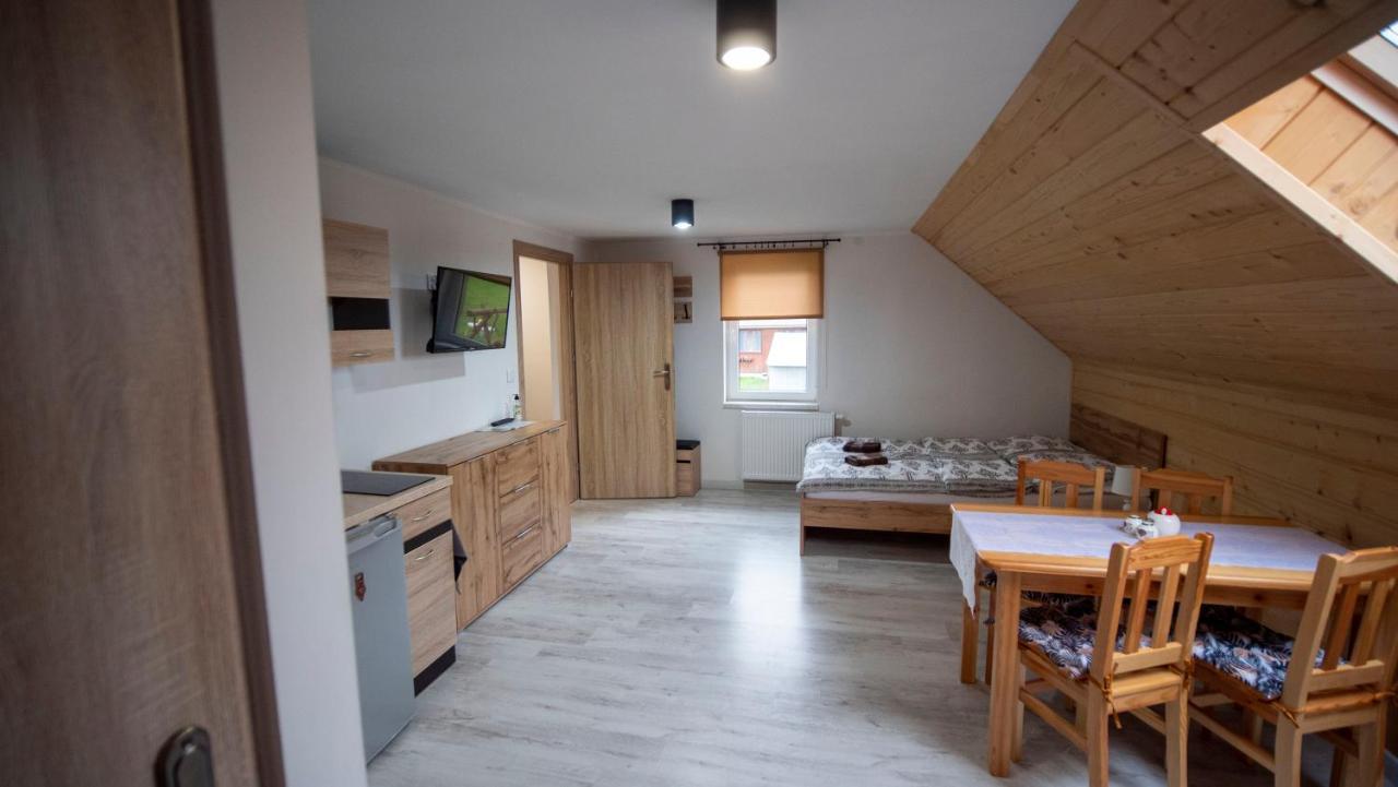 U Jedrusia Appartement Zubrzyca Gorna Buitenkant foto