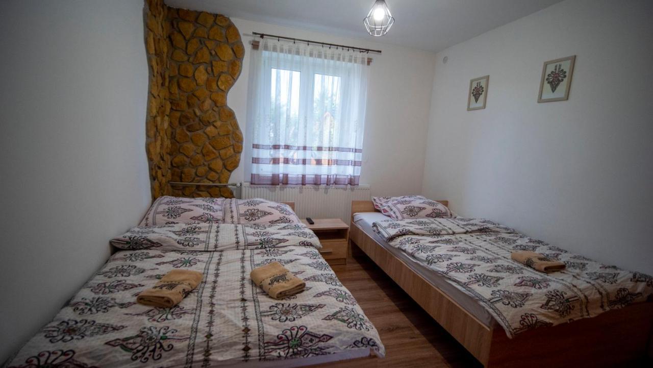 U Jedrusia Appartement Zubrzyca Gorna Buitenkant foto